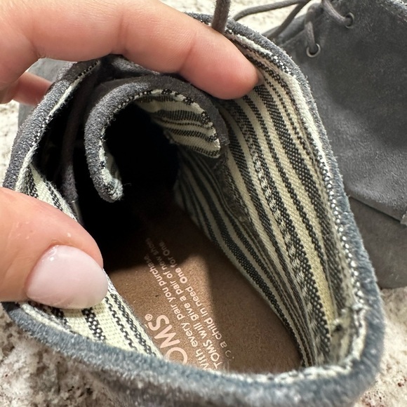 Tom's Gray Suede Women's Kala Booties - Picture 7 of 9
